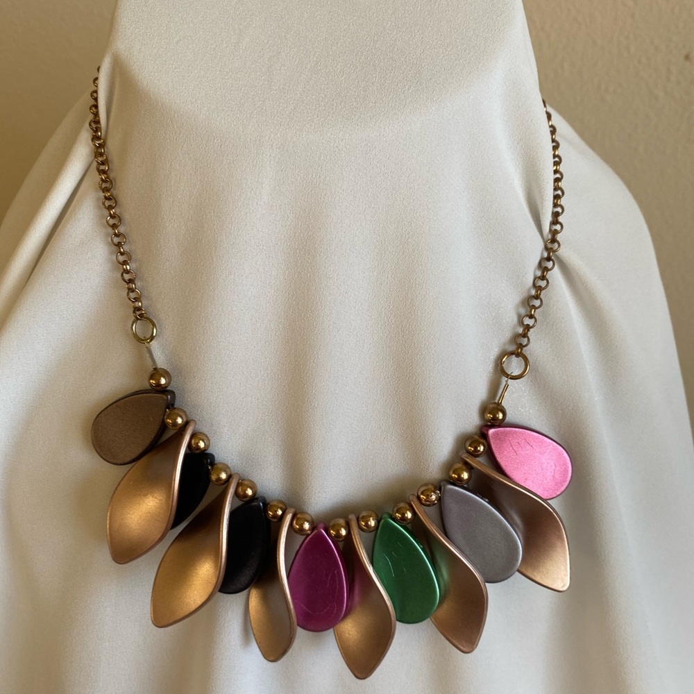 MULTICOLOR 18.5” necklace